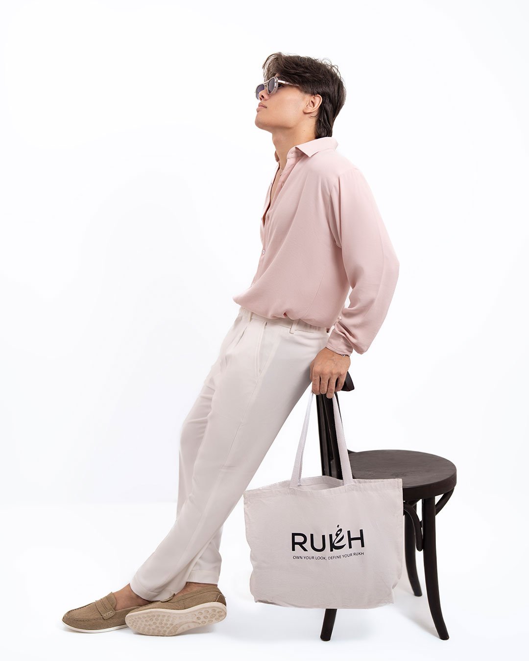 Regal Off-White Pleated Pants