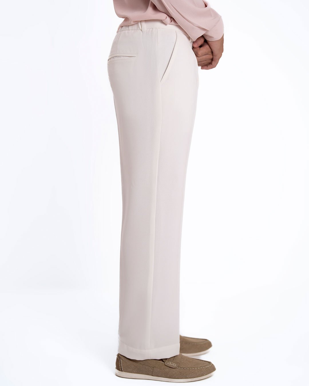 Regal Off-White Pleated Pants