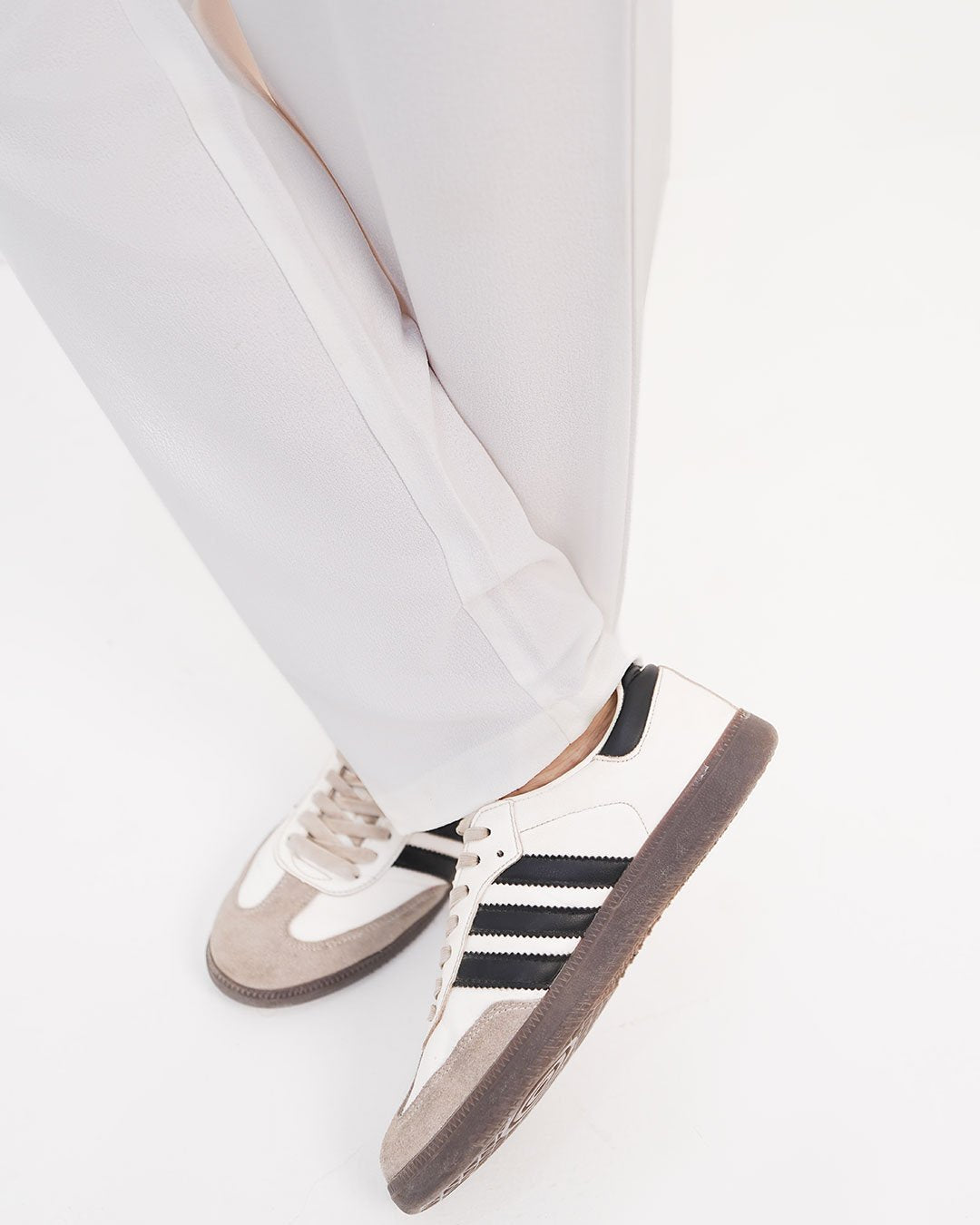 White Loose Fit Textured Trouser