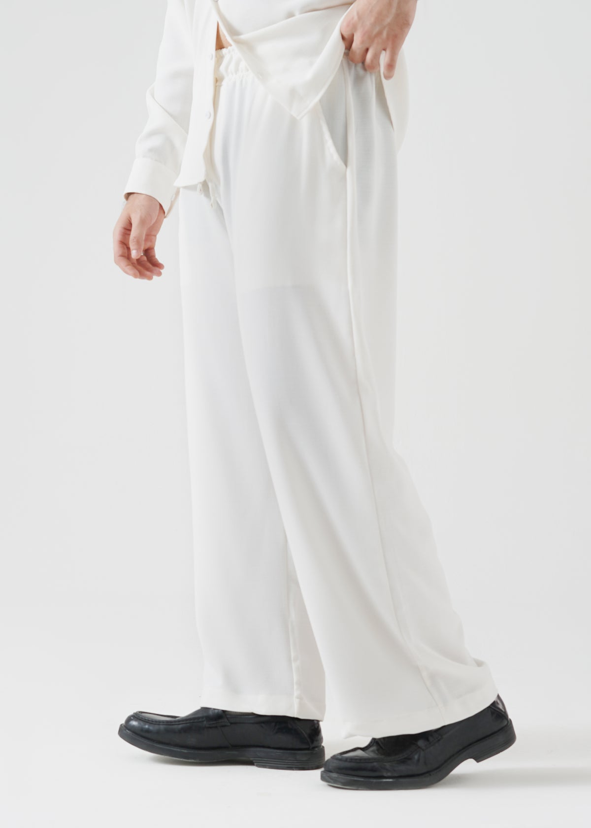 Off-White Linen Trouser Pants